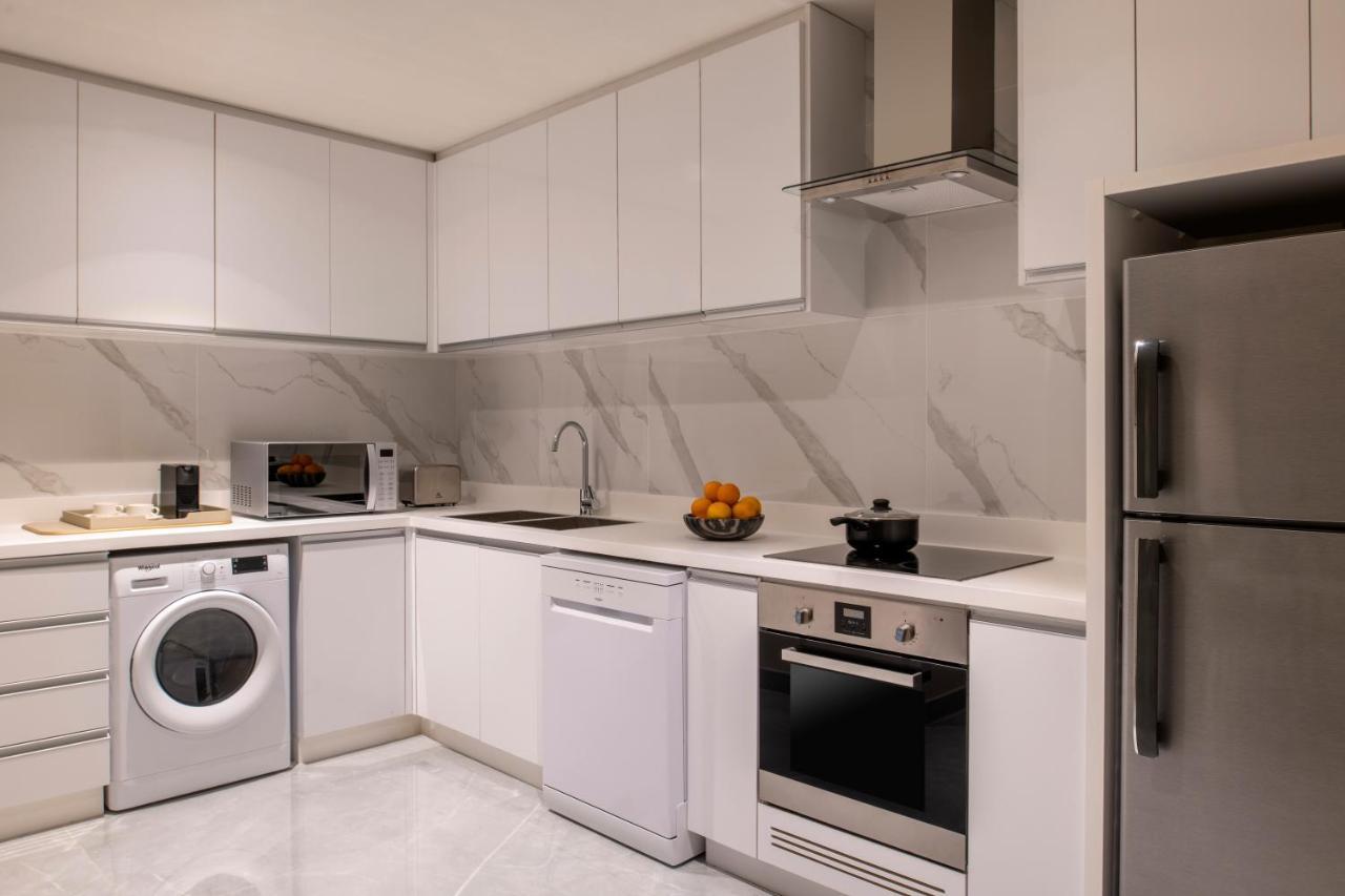Steigenberger Residence Doha Exterior foto A typical kitchen