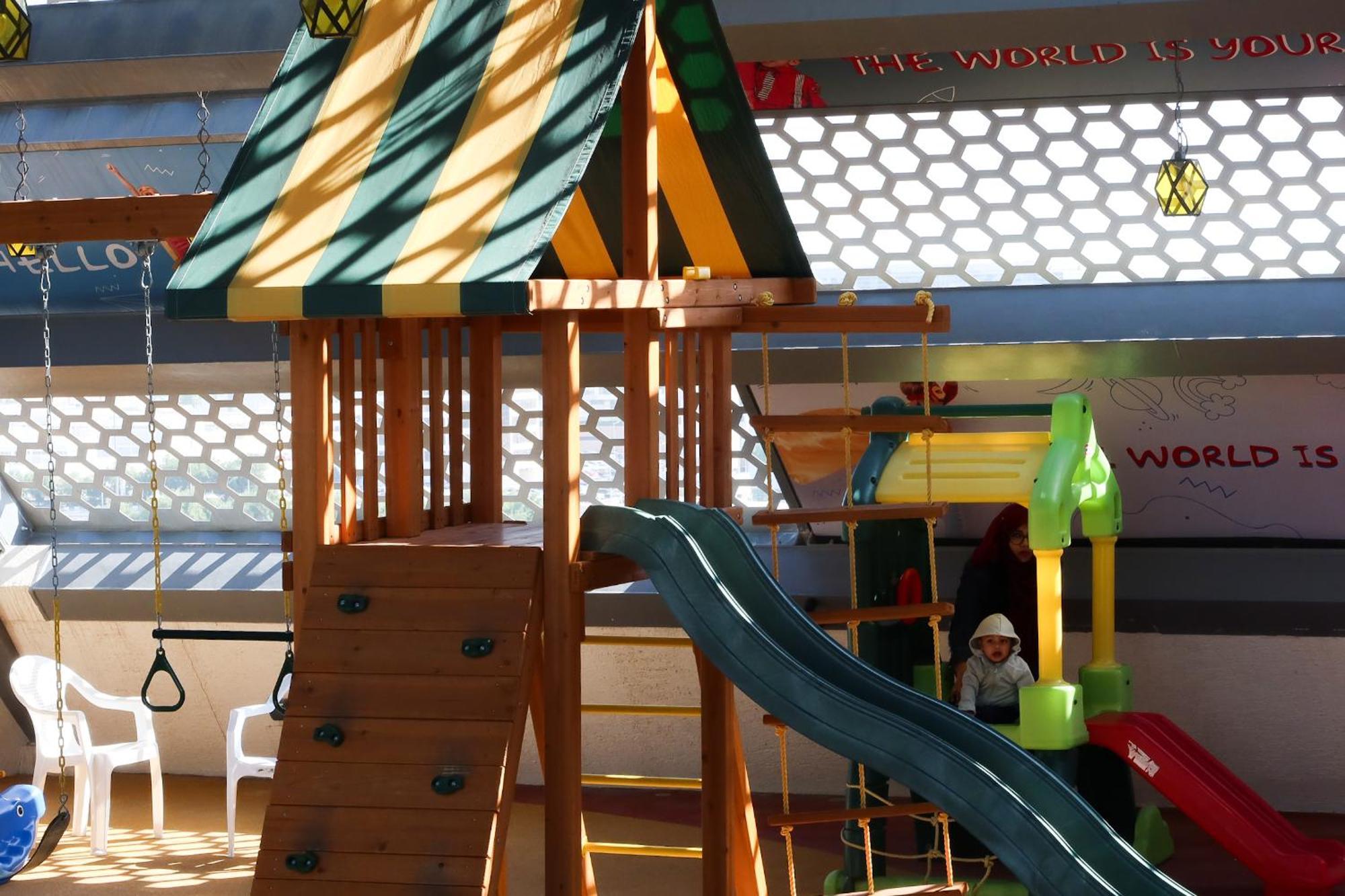 Steigenberger Residence Doha Exterior foto A playground in a shopping mall
